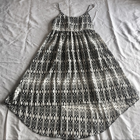 Dry Goods Dresses & Skirts - Black and White SOPRANO High Low Dress